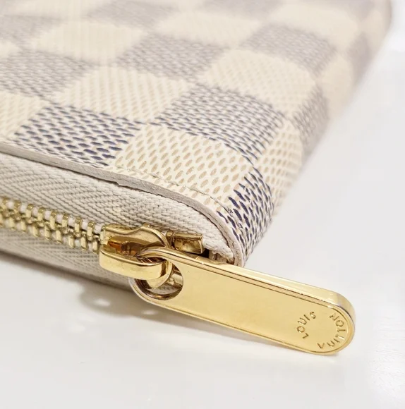 ✨️Authentic Louis Vuitton Zippy Small Damier Azur - Picture 13 of 13